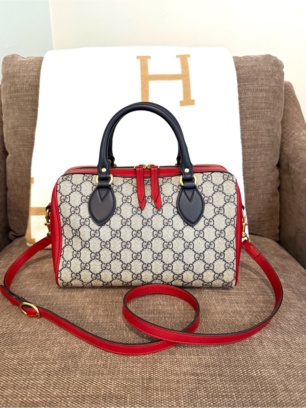 Authentic Gucci small Boston bag red navy leather monogram canvas with strap